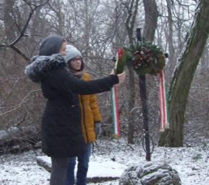 Koszorúzás Gróf Zichy Géza emlékére