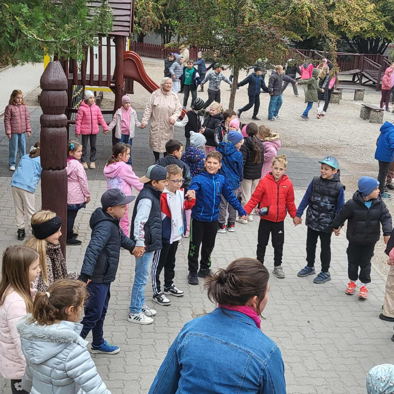 Népi játékok napja 