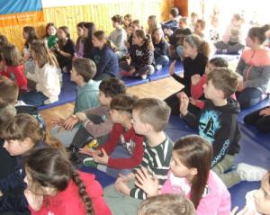 Munkaértekezlet – zenével színesítve